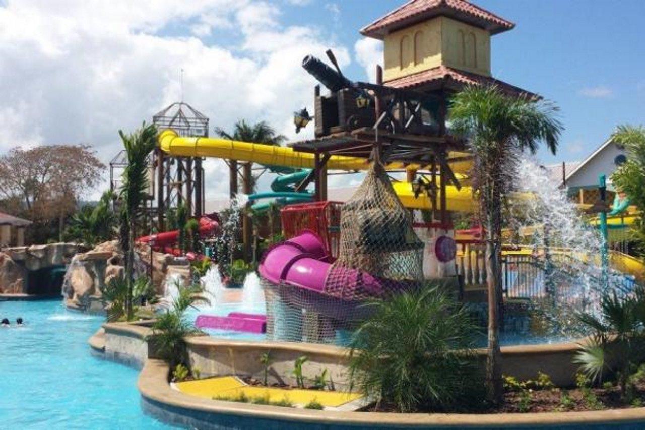Jewel Runaway Bay Beach And Golf Resort Buitenkant foto